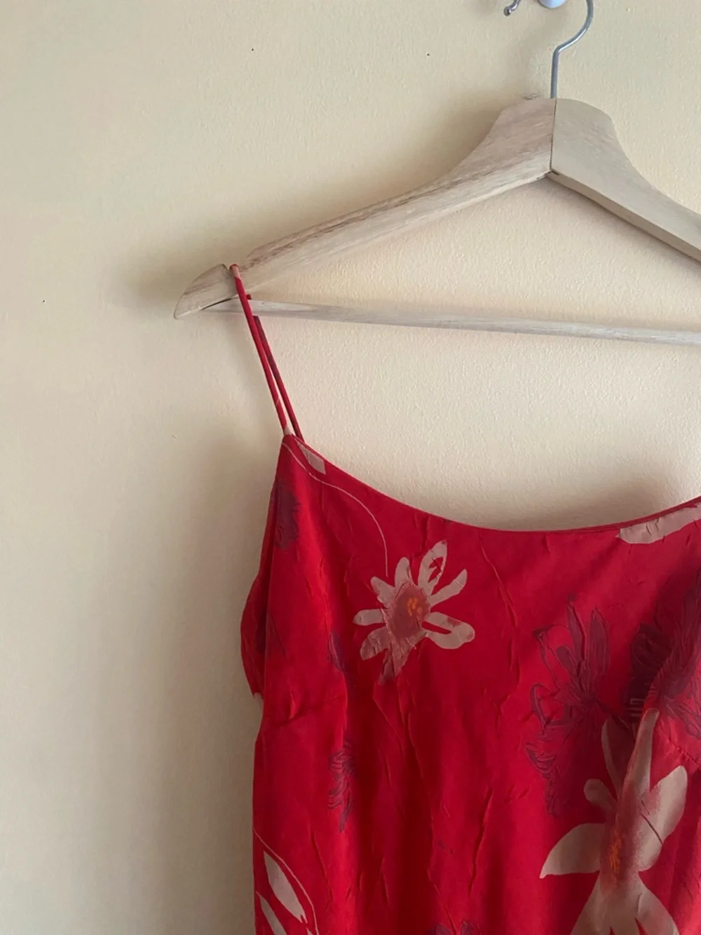 Y2K Oblique Red Floral Slip Dress Woman Small Asymmetrical Hem Spaghetti Strap - Picture 4 of 13